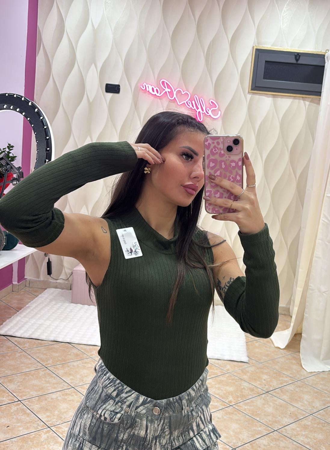 Body in lana con manicotti