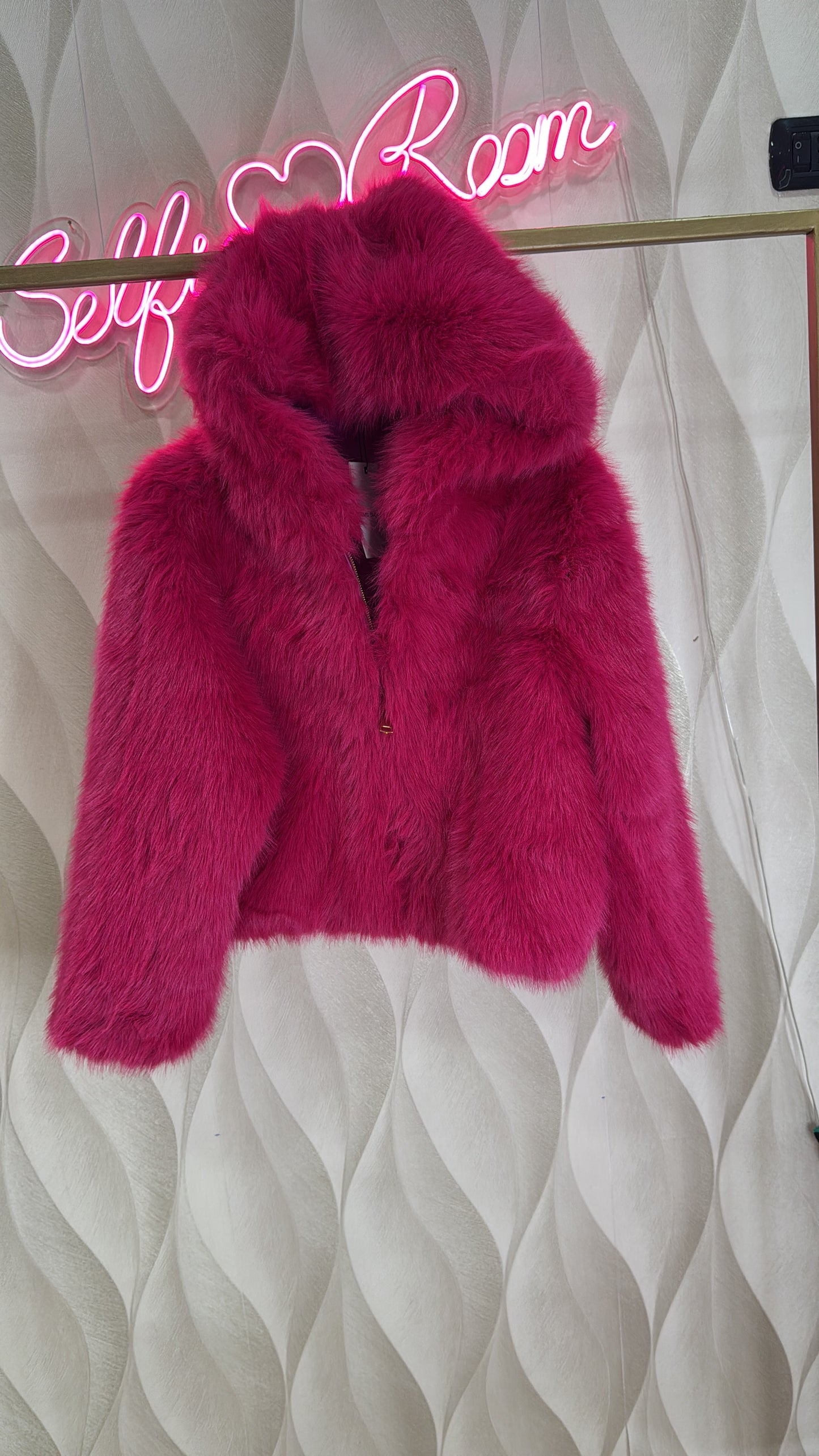 Pelliccia rosa fluo