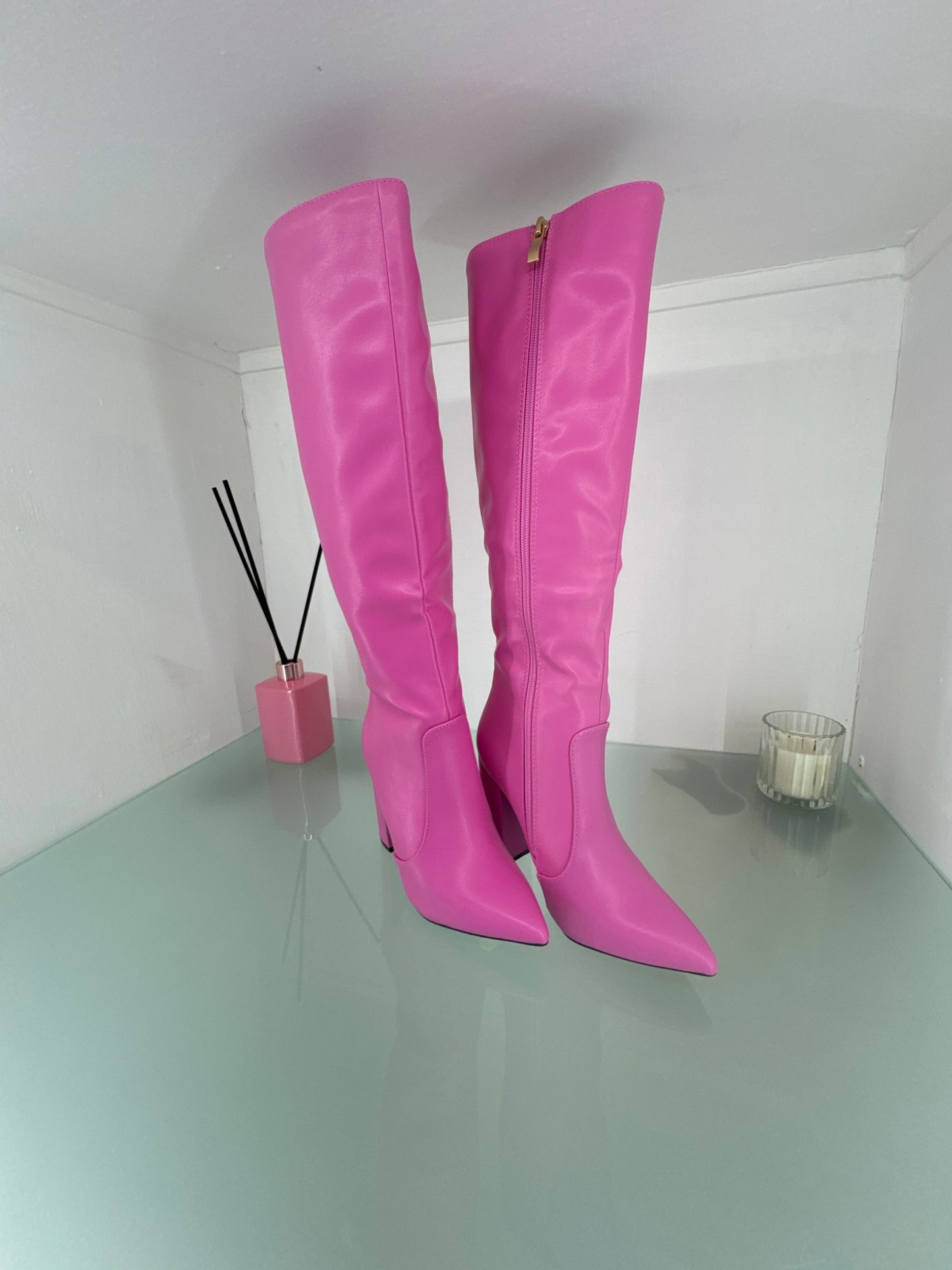 Stivale fucsia cod 056
