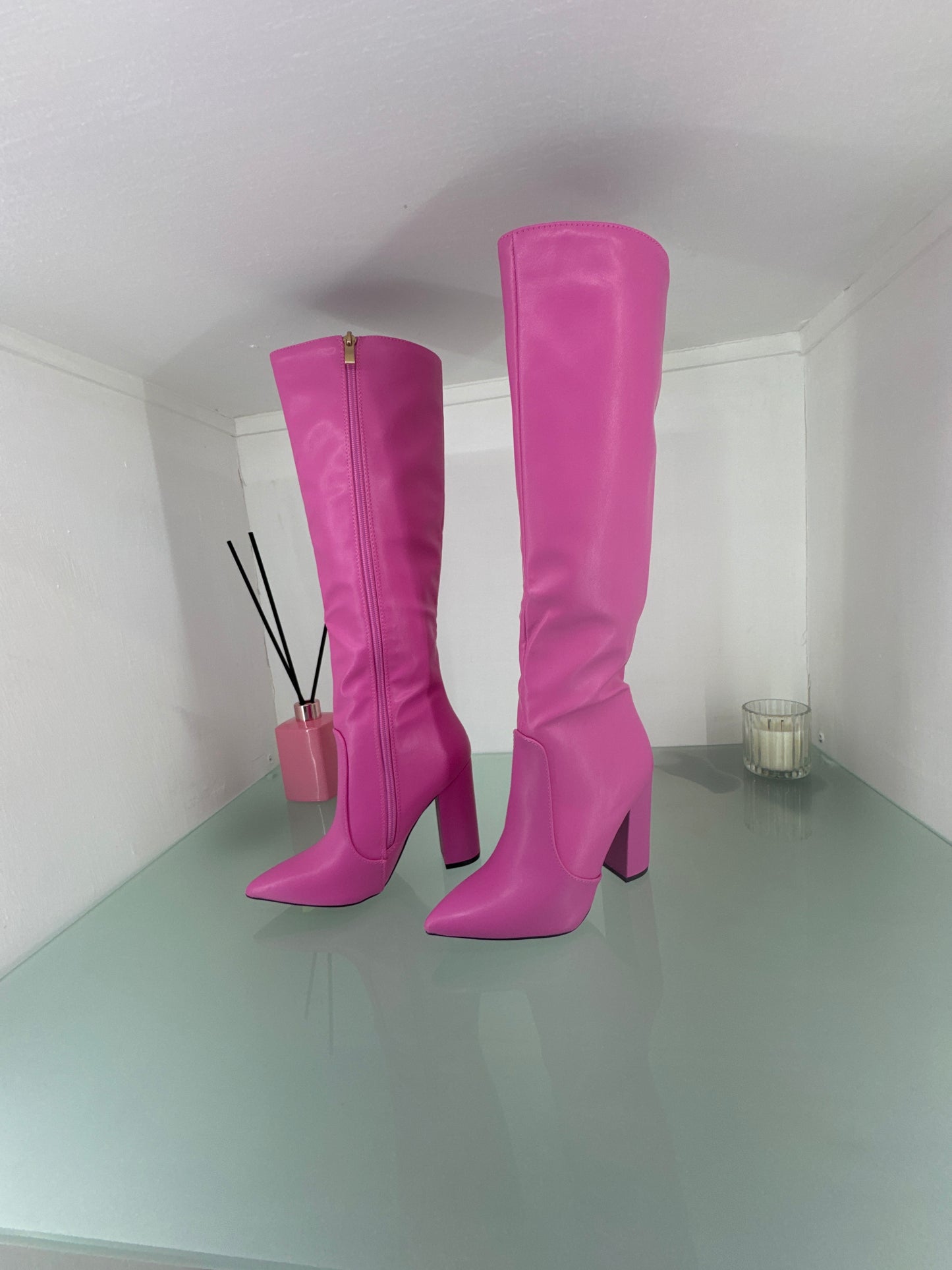 Stivale fucsia cod 056