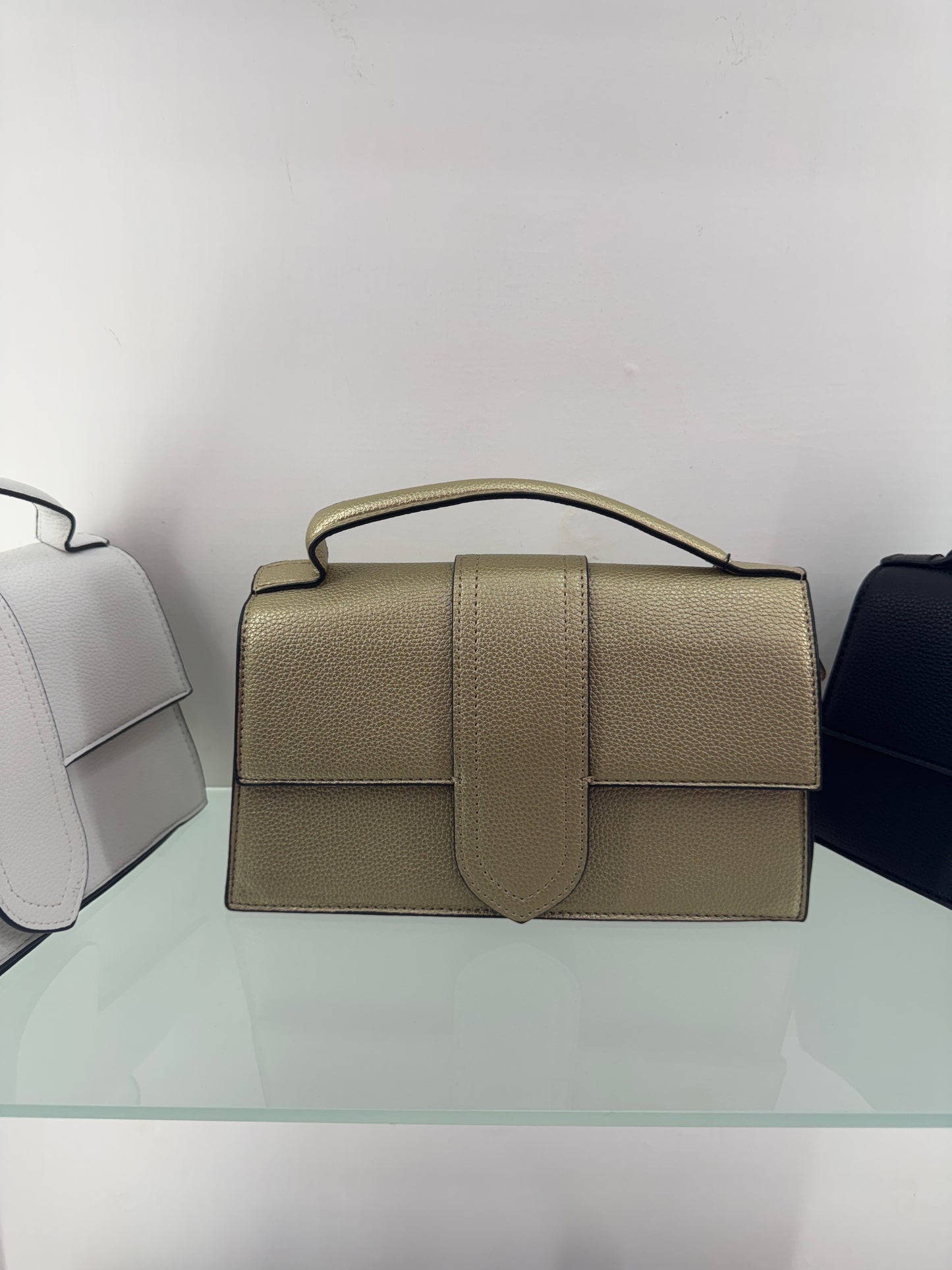 Borsa modello jacquemus