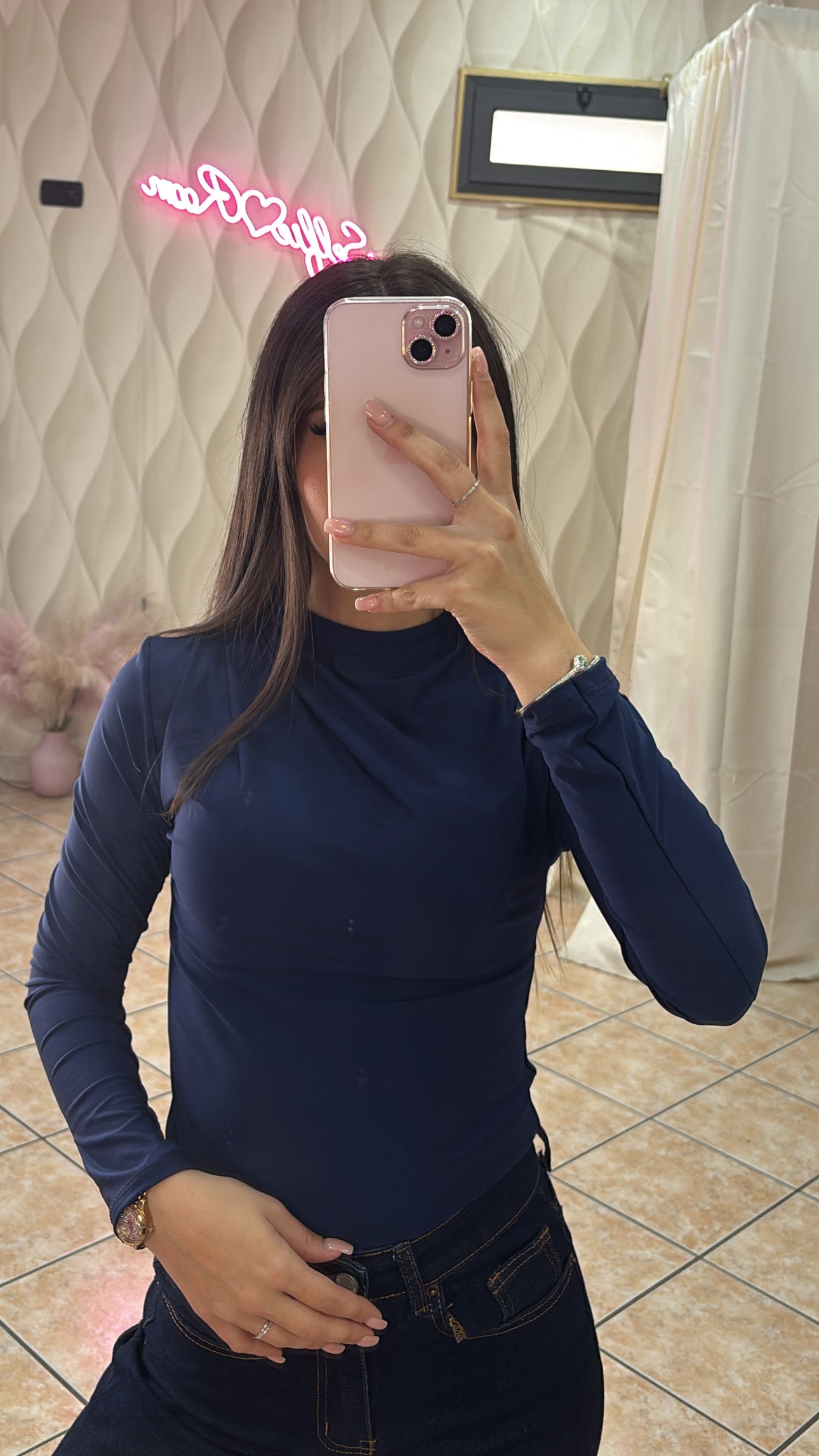 Body Rihanna girocollo