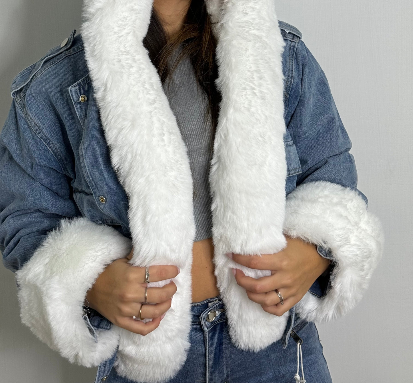 Giubbotto jeans con pelliccia