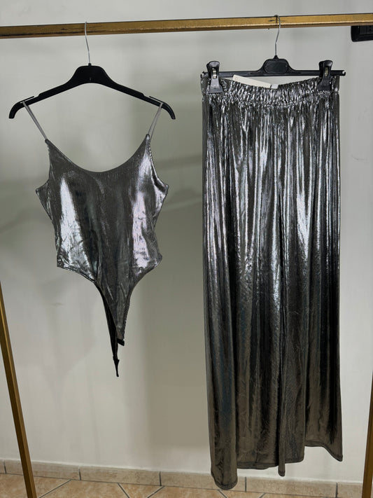 Cordinato shine argento con top