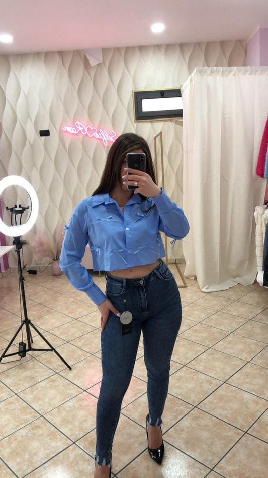 CAMICIA CROP CON FIOCCHI  cod 699