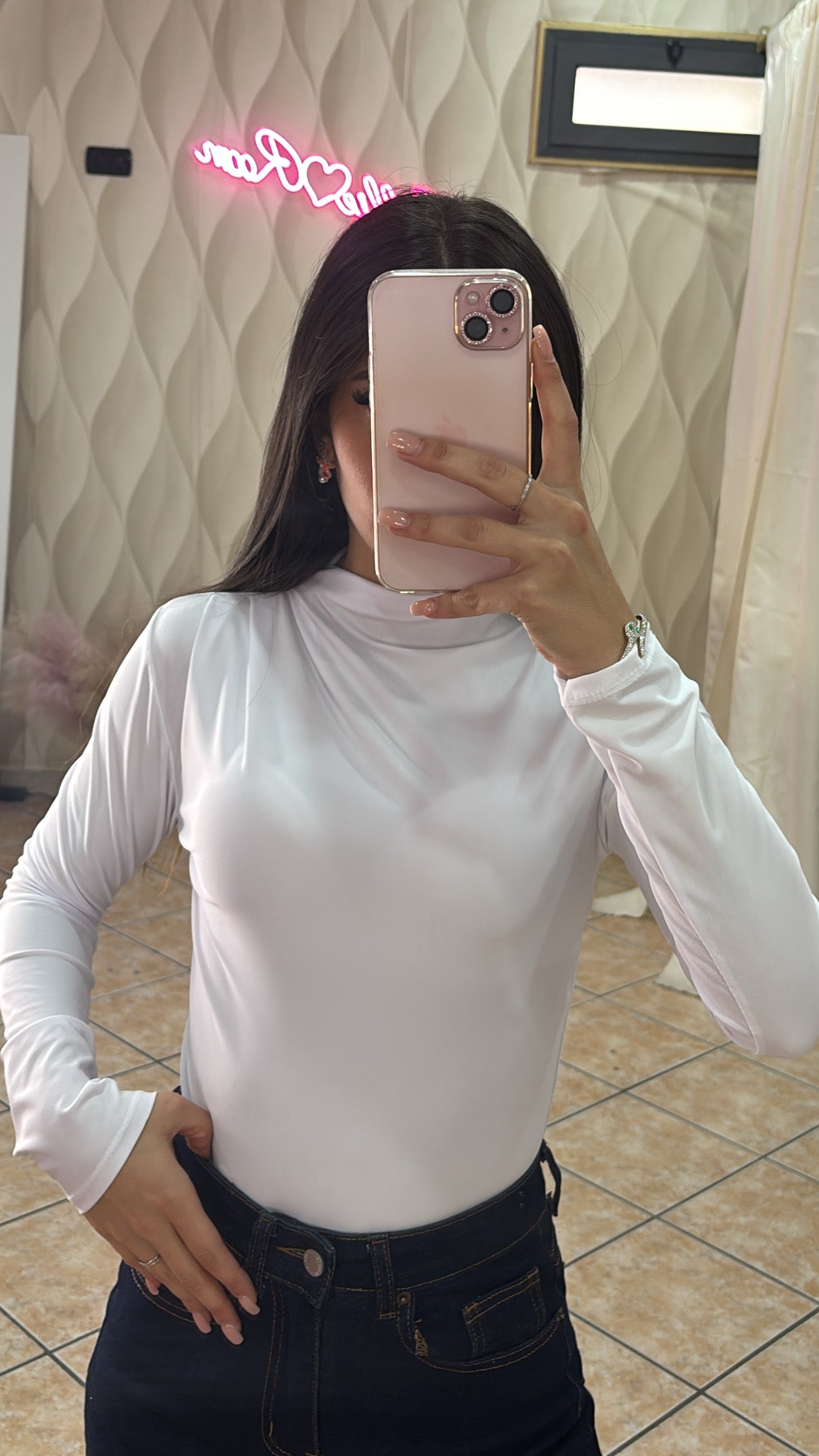 Body Rihanna girocollo